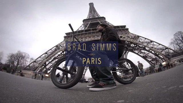 Brad Simms en París, Francia